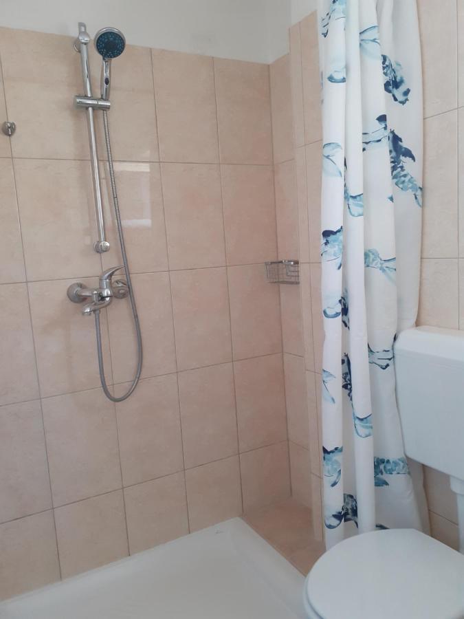Apartment Zlata Раб Экстерьер фото