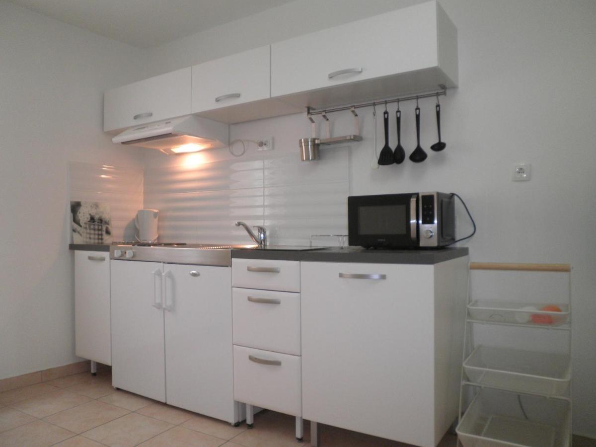 Apartment Zlata Раб Экстерьер фото